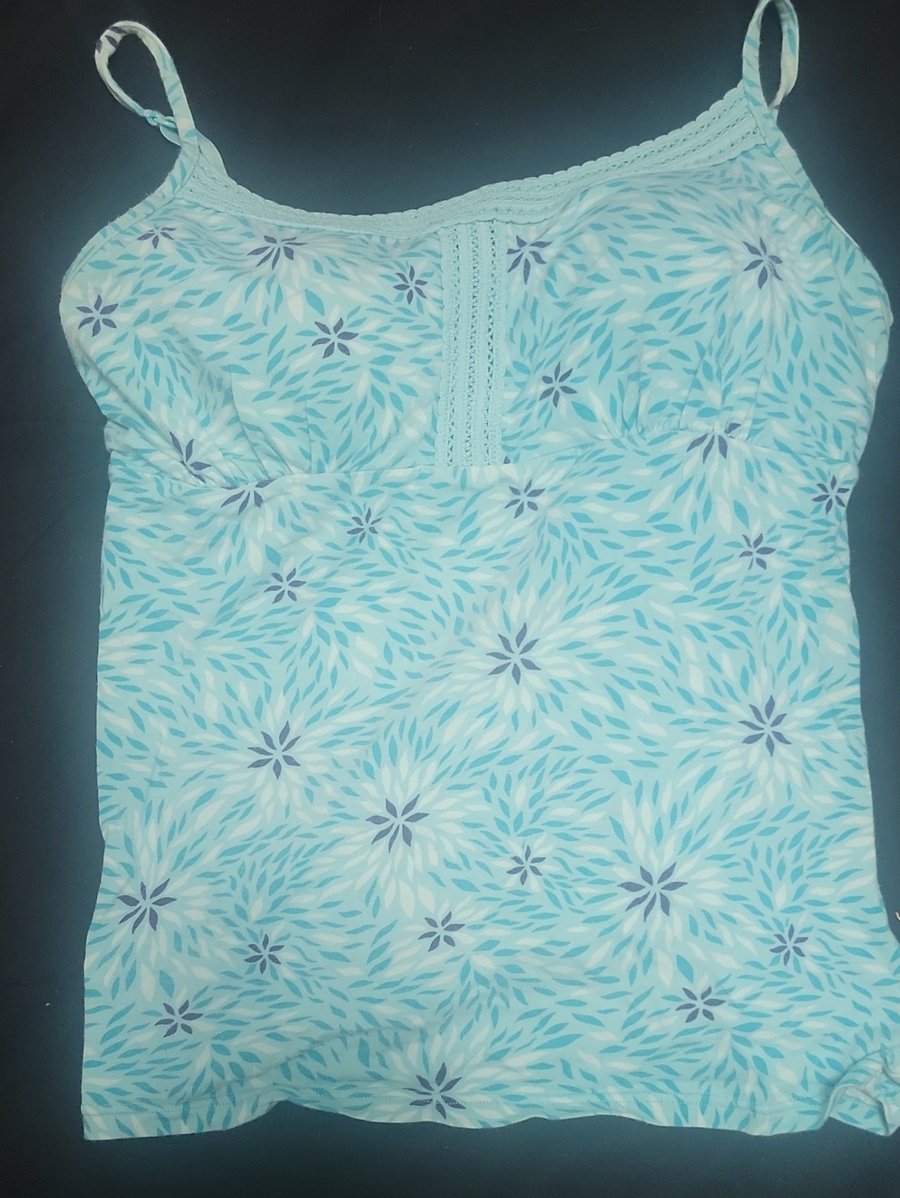 5/$20**Denver Hayes Small Built In Bra Tank Top